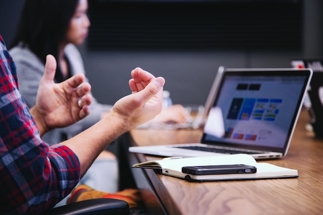 What Free HubSpot CRM tools can you actually try before signing up?